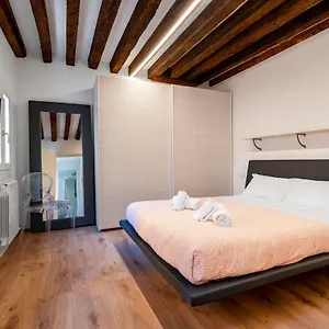 https://residenza-riccardo.hotelslidodijesolo.com
